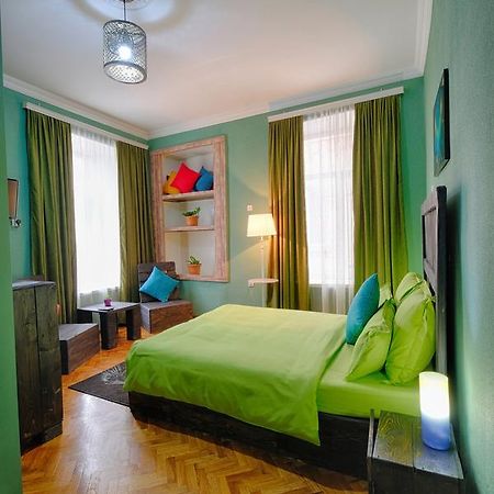 Euphoria Inn Tbilissi Extérieur photo
